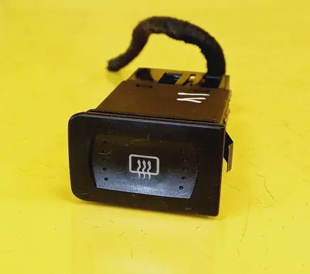 Windscreen/window heater switch