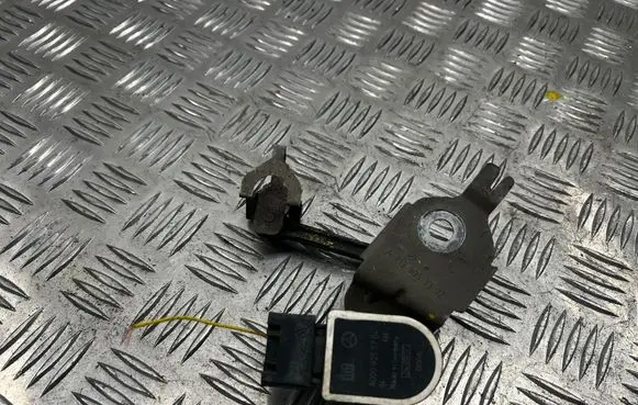 Mercedes-Benz GLC X253 C253 Headlight/headlamp level sensor A0009053704 0066 A2139053302