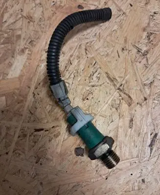 Opel Vivaro Oil pressure sensor 0160