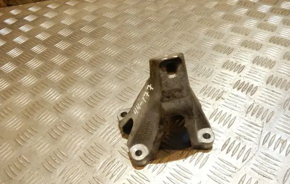 Audi A5 8T 8F Engine mounting bracket 8K0199307BH 44177