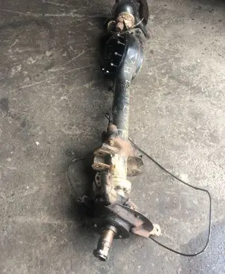 Land Rover Defender Rear axle beam Taj000120