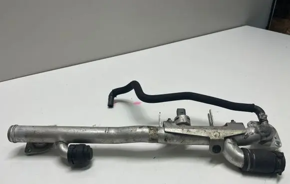 Audi A6 S6 C6 4F Engine coolant pipe/hose 07L121071M