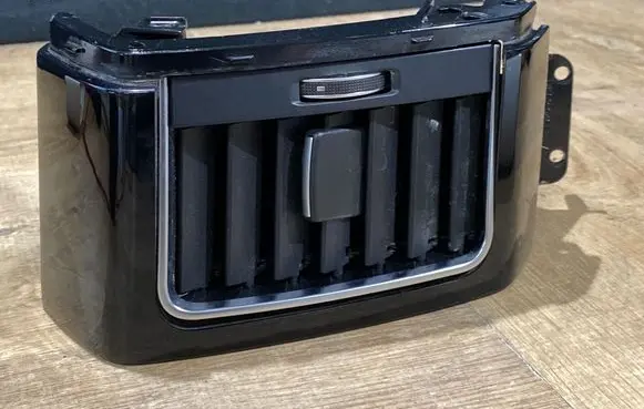 Land Rover Range Rover Sport L494 Dashboard side air vent grill/cover trim DK62046B31A