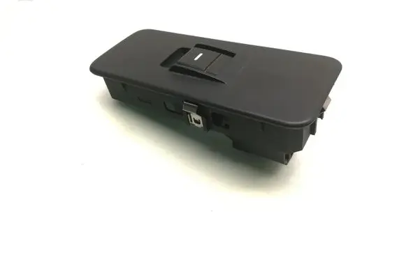 Land Rover Discovery 3 - LR3 Electric window control switch YUD501070PVJ 070605-1