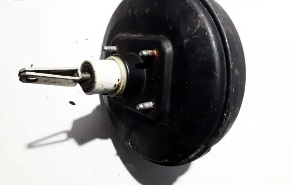Mitsubishi Carisma Brake booster NW100133