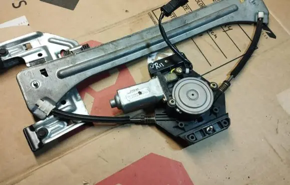 Chrysler PT Cruiser Rear door window regulator with motor 04724558AE