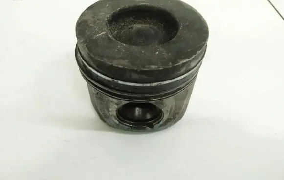 Audi A6 S6 C6 4F Piston 