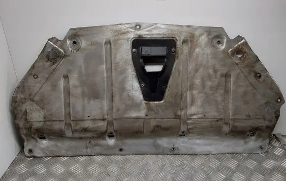 Audi TT TTS Mk2 Engine splash shield/under tray 8J7825238