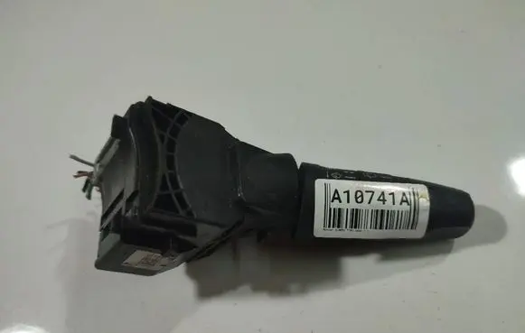 Nissan Almera Tino Wiper control stalk 25260AV765