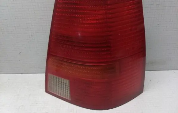 Volkswagen Golf IV Rear/tail lights 1J9945075P