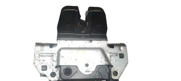 Opel Astra H Tailgate lock latch 13188851