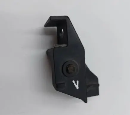 Mini Cooper Countryman R60 Radiator mount bracket 16083900