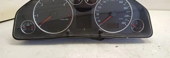 Audi A6 S6 C5 4B Speedometer (instrument cluster) 4B0920933G