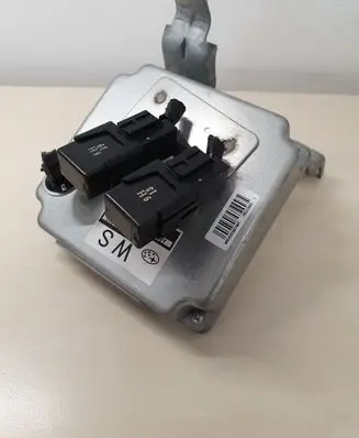Subaru B9 Tribeca Gearbox control unit/module 31711AL220 A64000Q6Y 6X04