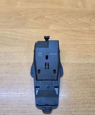 Volvo XC60 Rain sensor 31295504 90020990900007