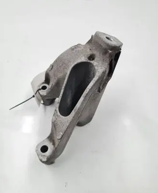 Audi A4 S4 B8 8K Engine mounting bracket 8K0199307AL