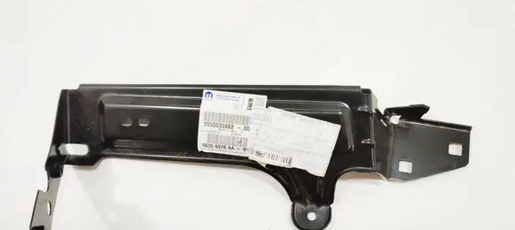 Alfa Romeo Stelvio Fender mounting bracket 0050535662