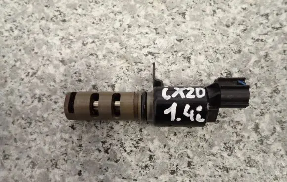 Hyundai ix20 Camshaft vanos timing valve 52B6000150P