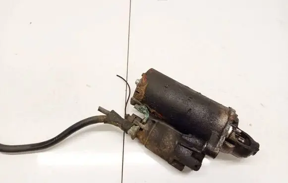 Audi A6 S6 C6 4F Starter motor 1005831496