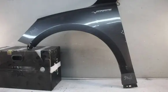 Ford Focus Fender mounting bracket