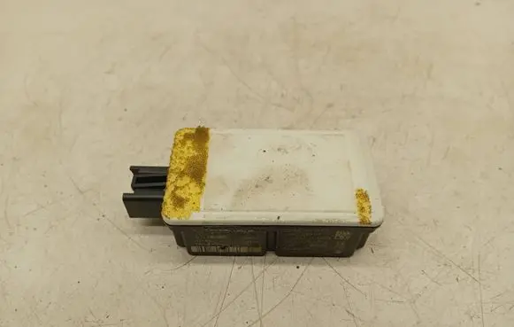 Volvo V50 Door central lock control unit/module 31252983