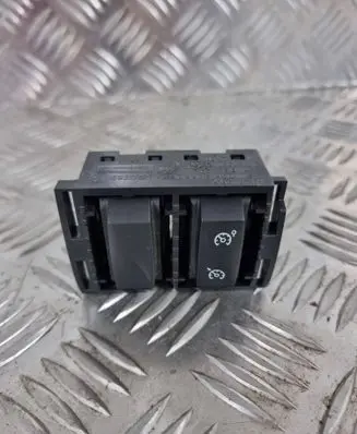 Windscreen/window heater switch