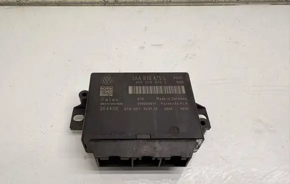 Volkswagen PASSAT B7 Parking PDC control unit/module 3AA919475L