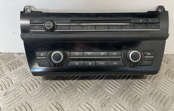 BMW 5 F10 F11 Climate control unit 9249708