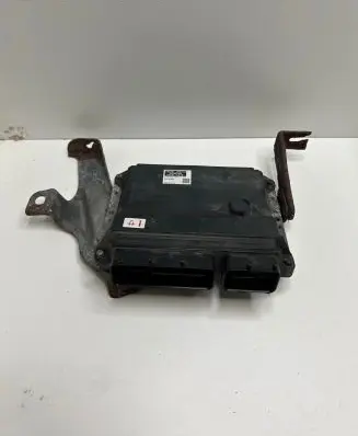 Lexus IS 220D-250-350 Engine control unit/module 8966153701 1758009481