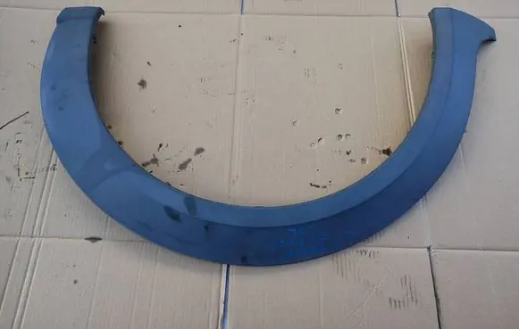 Front arch trim
