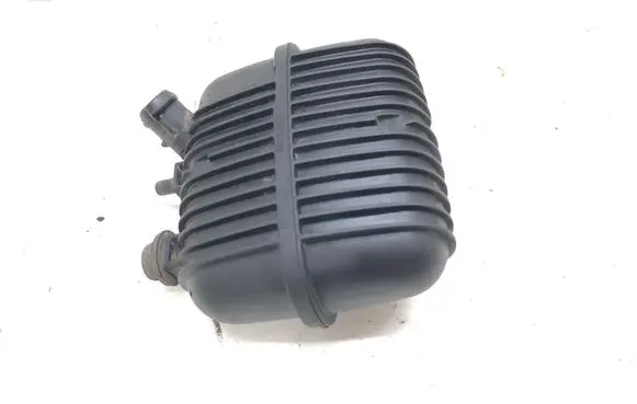 Audi A5 8T 8F Vacuum air tank 8E0129955