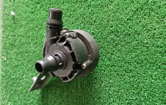 Electric auxiliary coolant/water pump