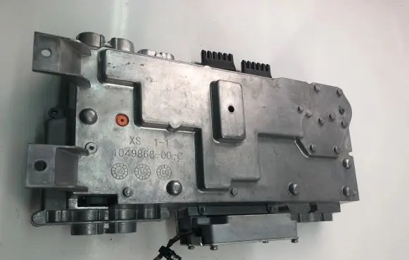 Tesla Model S Voltage converter inverter 104986800C