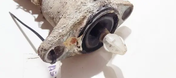 Volkswagen PASSAT B5.5 Coil spring mount 