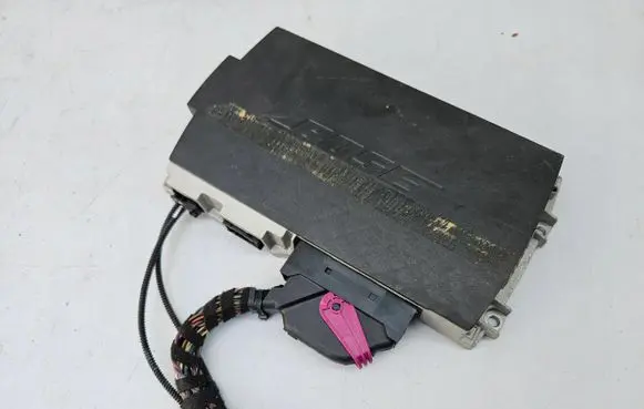 Audi A6 S6 C7 4G Sound amplifier 4G0035223B