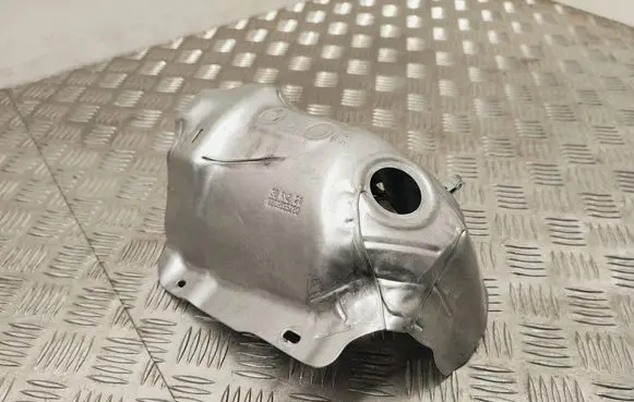 Citroen DS7 Crossback Exhaust heat shield 9809695280 36RNZ21