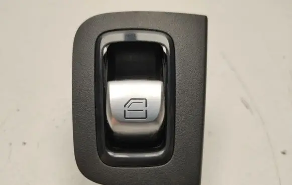 Mercedes-Benz C W205 Electric window control switch A2229052203