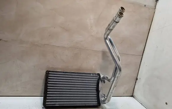 Audi A4 S4 B6 8E 8H Heater blower radiator 665948F