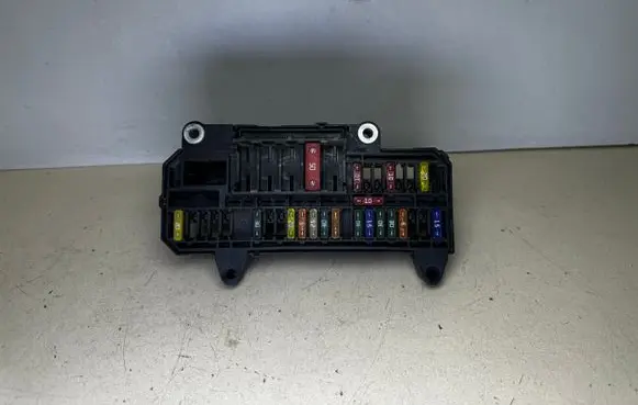 BMW 7 E65 E66 Fuse module 6900583 690058303 61136900583