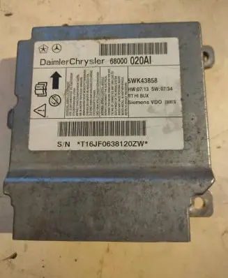 Chrysler Grand Voyager V Airbag control unit/module 68000020AI 5WK43858 T16JF0638120ZW