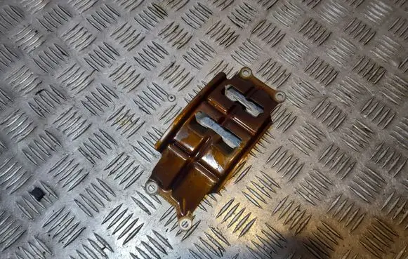 Mercedes-Benz CLA C117 X117 W117 other engine part A2700140166