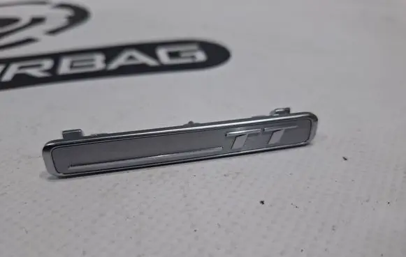 Audi TT TTS RS Mk3 8S Other badges/marks 8S0853191