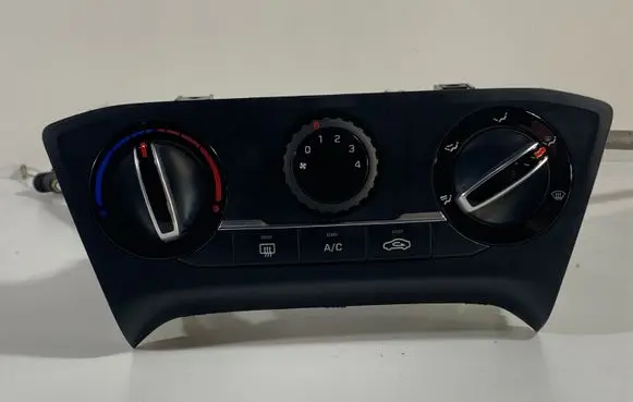 Hyundai i20 (GB IB) Climate control unit 97250C8010