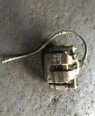 Skoda Roomster (5J) Front brake caliper