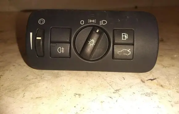 Volvo XC60 Headlight level height control switch 30739412