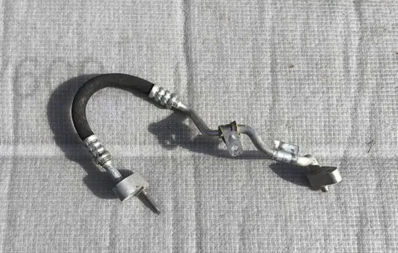Mercedes-Benz AMG GT R190 C190 Air conditioning (A/C) pipe/hose A1908302900