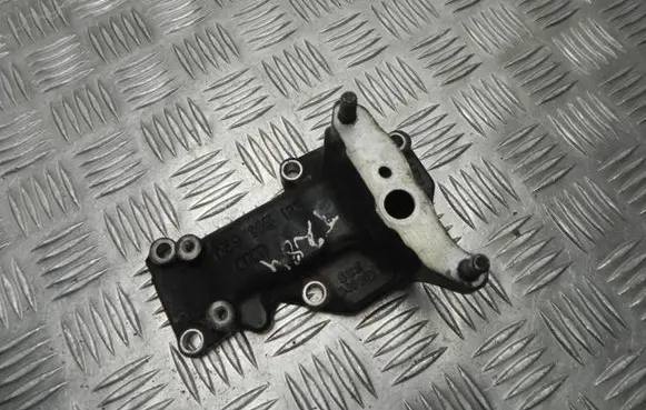 Porsche Cayenne (92A) Engine mounting bracket 059145195 VD16021