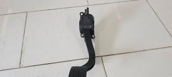 Peugeot 5008 Accelerator throttle pedal 9671416880 0280755167 00138002