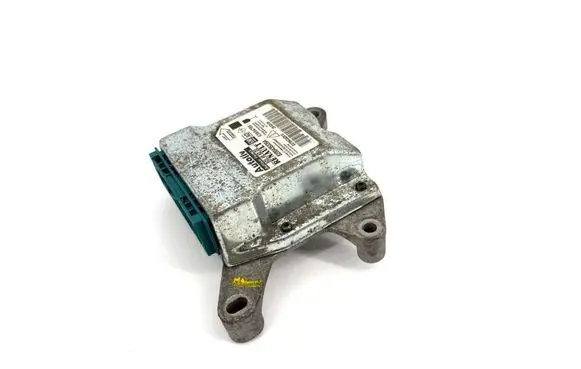 Renault Trafic II (X83) Airbag control unit/module 8200435339A 93854786