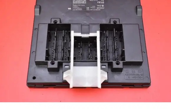 Skoda Octavia Mk3 (5E) Comfort/convenience module 5Q0937084DB